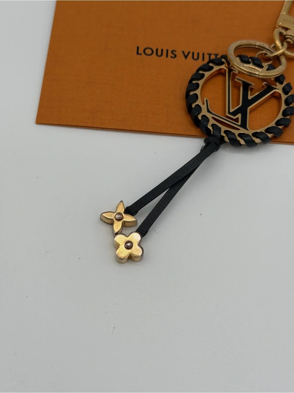 Louis Vuitton key charm Authentic 🔥
